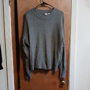 Gap Sweater